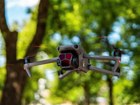 The Ultimate Drone for Travel Enthusiasts: Exploring the World with the 4K Black Mavic